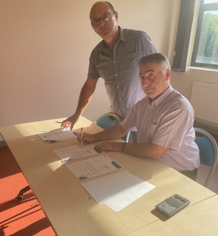 SIGNATURE D'UNE CONVENTION DE PARTENARIAT AVEC L'AEF08