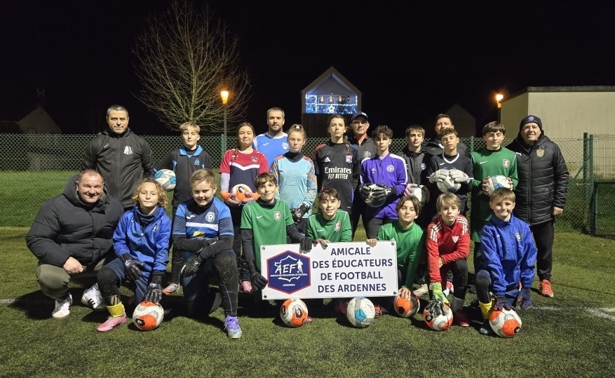 L'AEF08 A OLYMPIQUE SEDAN TORCY